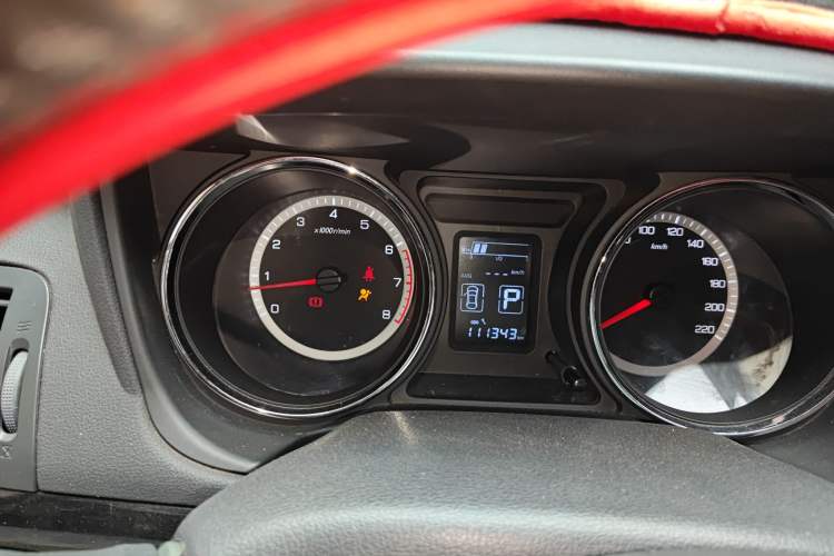 Used Dongfeng Aeolus A60 2016 1.6L Automatic Luxury Model Instrument Cluster