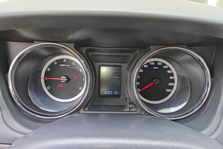 Used Dongfeng Aeolus A60 2016 1.5L Manual Luxury Version Instrument Cluster