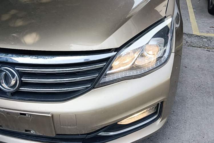 Used Dongfeng Aeolus A60 2016 1.6L Automatic Luxury Model Left Front Headlight