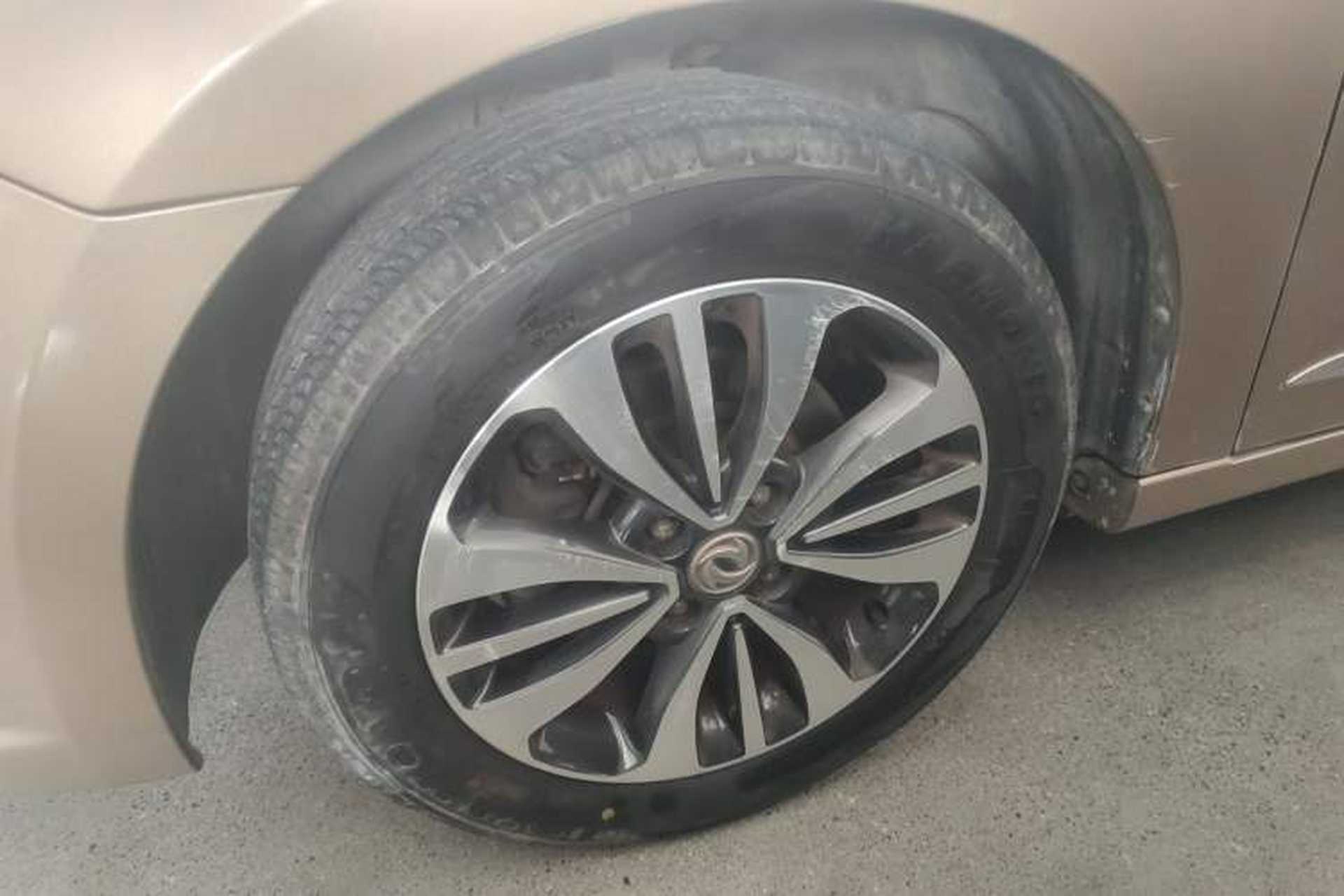 Used Dongfeng Aeolus A60 2016 1.5L Automatic Luxury Version Left Front Wheel Hub