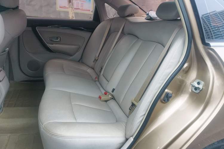 Used Dongfeng Aeolus A60 2016 1.5L Manual Luxury Version Left Rear Seat
