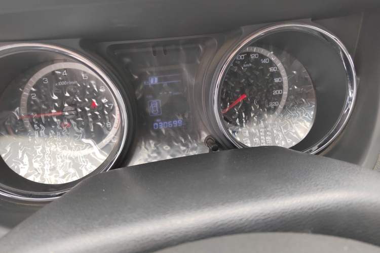 Used Dongfeng Aeolus A60 2016 1.5L Manual Luxury Version Odometer Close Up