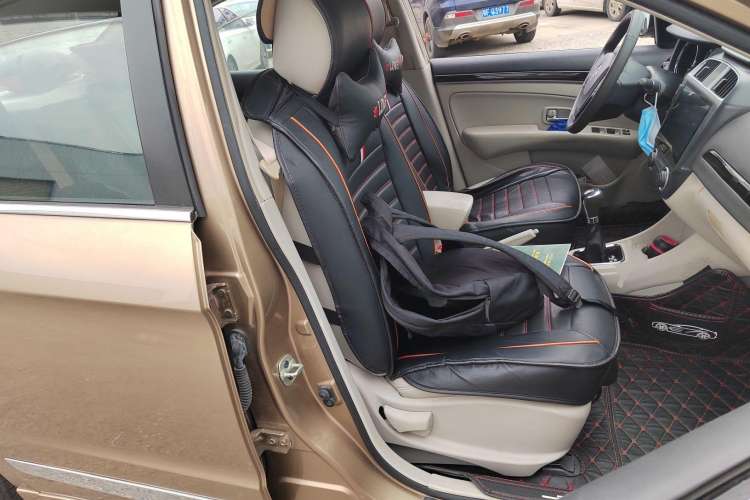 Used Dongfeng Aeolus A60 2016 1.5L Manual Luxury Version Right Front Seat