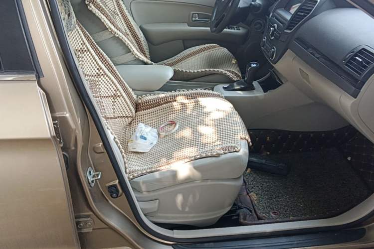 Used Dongfeng Aeolus A60 2016 1.6L Automatic Luxury Model Right Front Seat