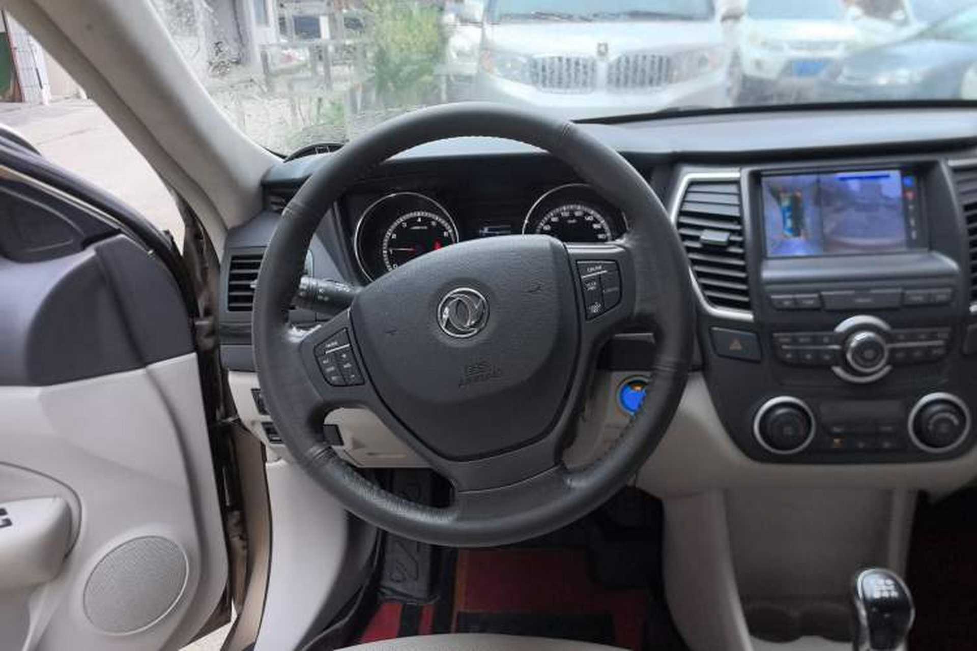 Used Dongfeng Aeolus A60 2016 1.5L Manual Luxury Version Steering Wheel