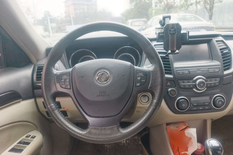 Used Dongfeng Aeolus A60 2016 1.5L Manual Luxury Version Steering Wheel