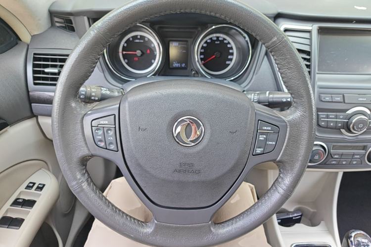 Used Dongfeng Aeolus A60 2016 1.5L Manual Luxury Version Steering Wheel