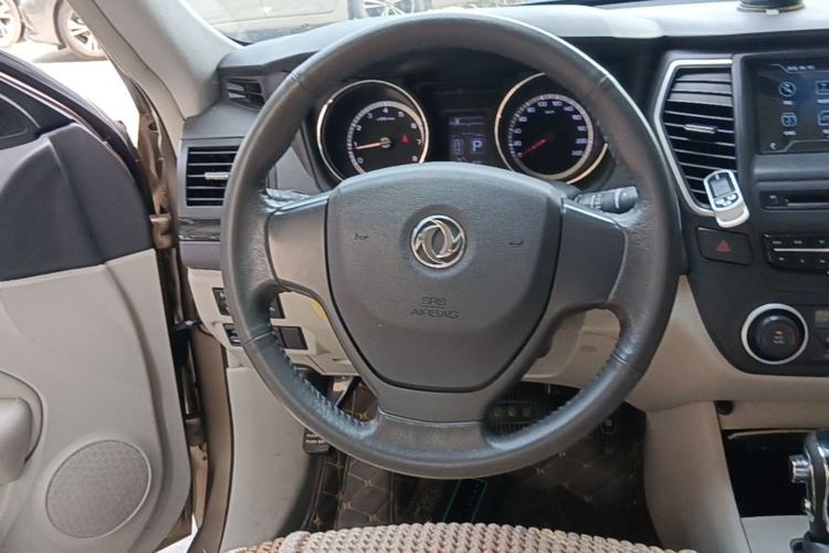 Used Dongfeng Aeolus A60 2016 1.6L Automatic Luxury Model Steering Wheel