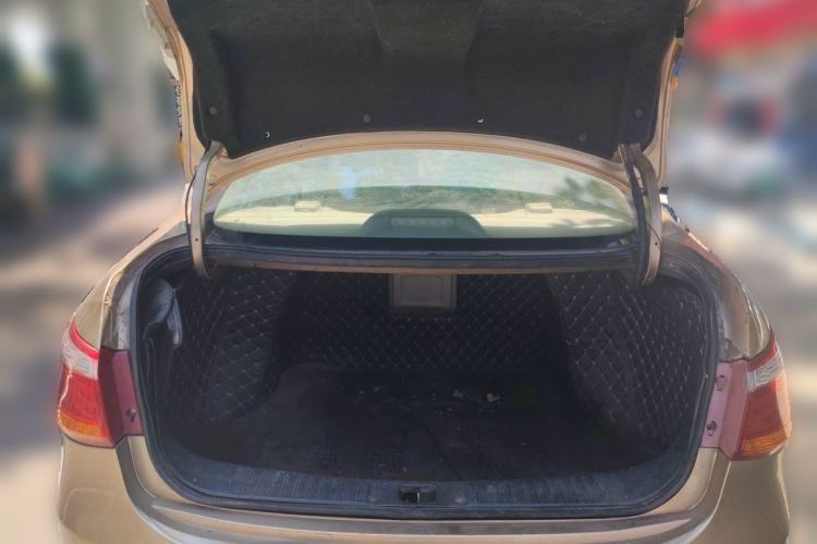 Used Dongfeng Aeolus A60 2016 1.6L Automatic Luxury Model Trunk