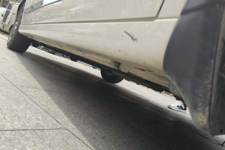 Used Dongfeng Aeolus A60 2018 1.6L DCT Prestige PLUS Chassis Front Right