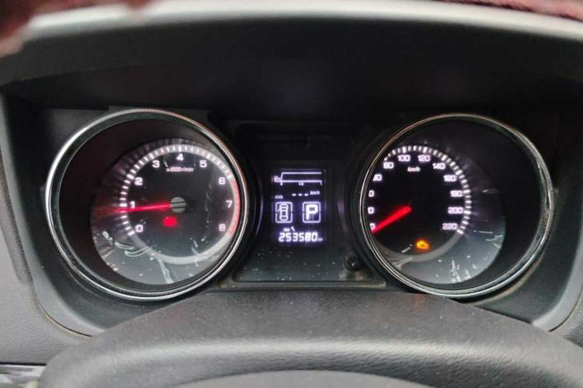Used Dongfeng Aeolus A60 2018 1.6L DCT Prestige PLUS Instrument Cluster