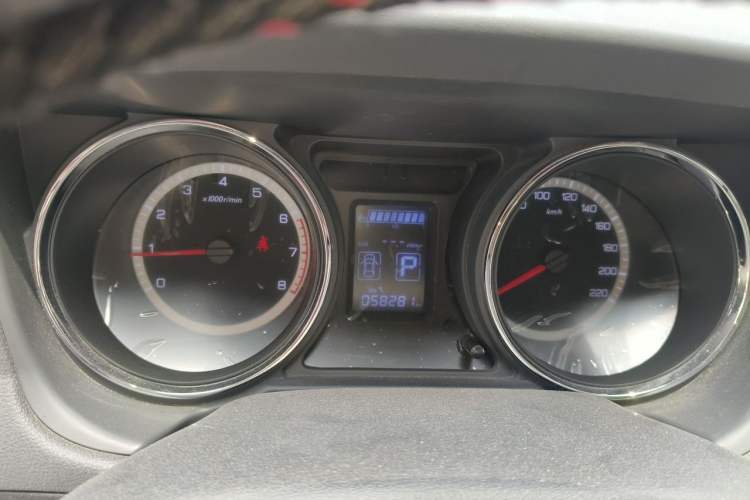 Used Dongfeng Aeolus A60 2018 1.6L DCT Prestige PLUS Instrument Cluster