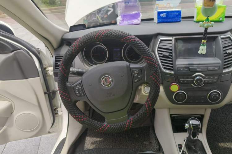 Used Dongfeng Aeolus A60 2018 1.6L DCT Prestige PLUS Steering Wheel