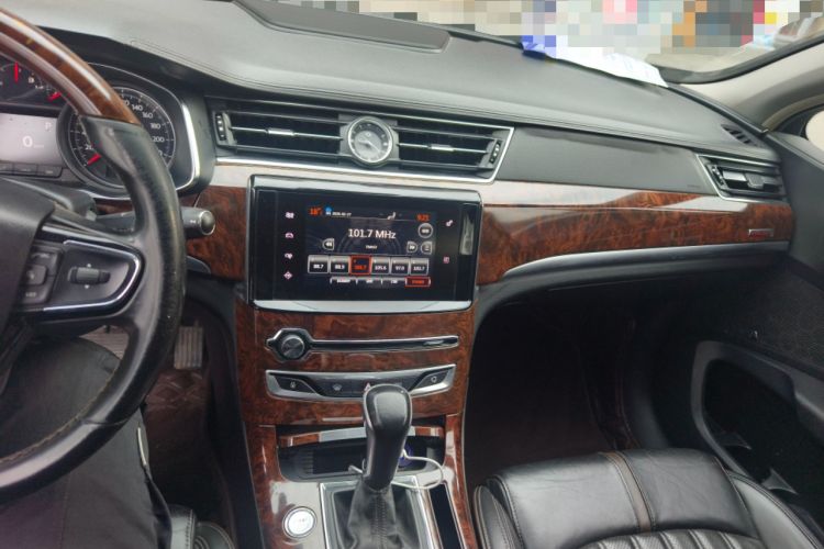 Used Dongfeng Aeolus A9 2016 1.8T Luxury Model Audio And AC Panel