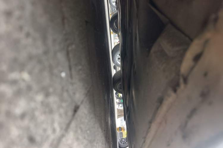 Used Dongfeng Aeolus A9 2016 1.8T Luxury Model Chassis Front Left