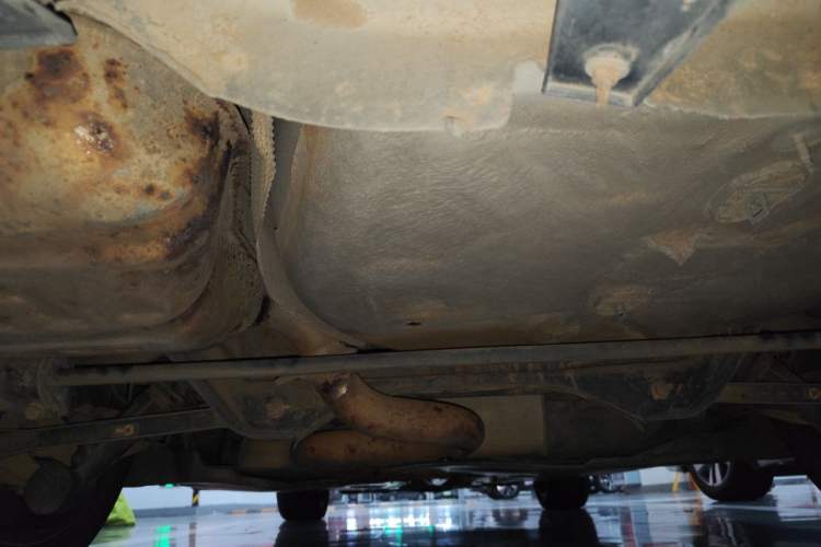 Used Dongfeng Aeolus A9 2016 1.8T Luxury Model Chassis Rear