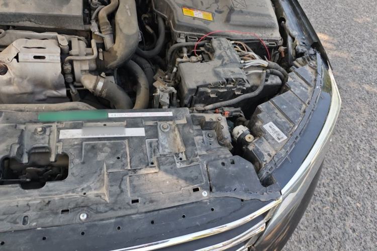 Used Dongfeng Aeolus A9 2016 1.8T Luxury Model Engine Bay Left