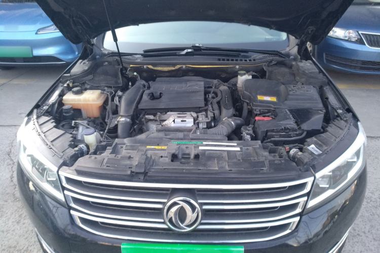 Used Dongfeng Aeolus A9 2016 1.8T Luxury Model Engine Bay