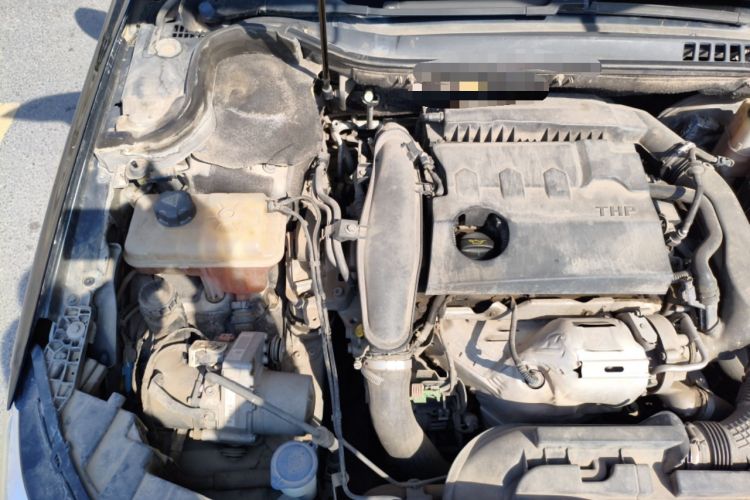 Used Dongfeng Aeolus A9 2016 1.8T Luxury Model Engine Bay Right