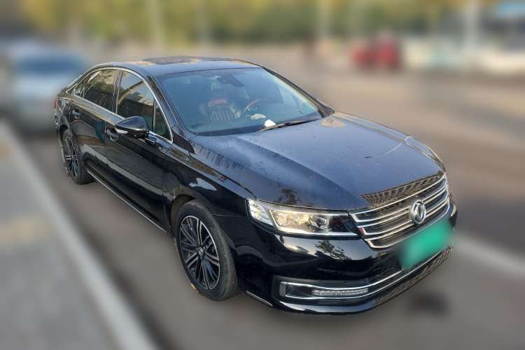 Used Dongfeng Aeolus A9 2016 1.8T Luxury Model Front Right 45 Deg