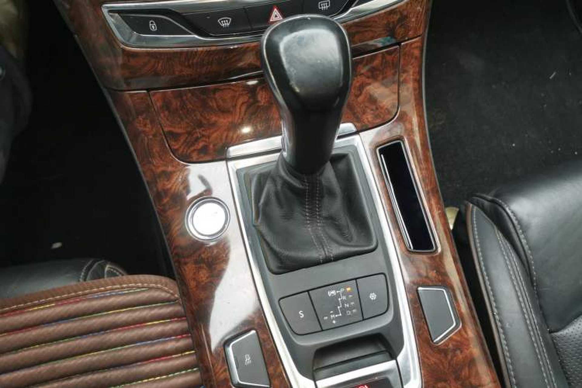 Used Dongfeng Aeolus A9 2016 1.8T Luxury Model Gear Lever