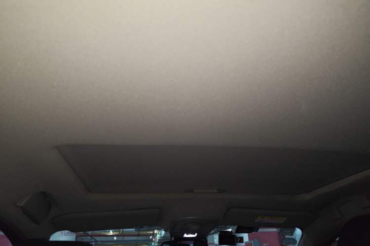 Used Dongfeng Aeolus A9 2016 1.8T Luxury Model Headliner