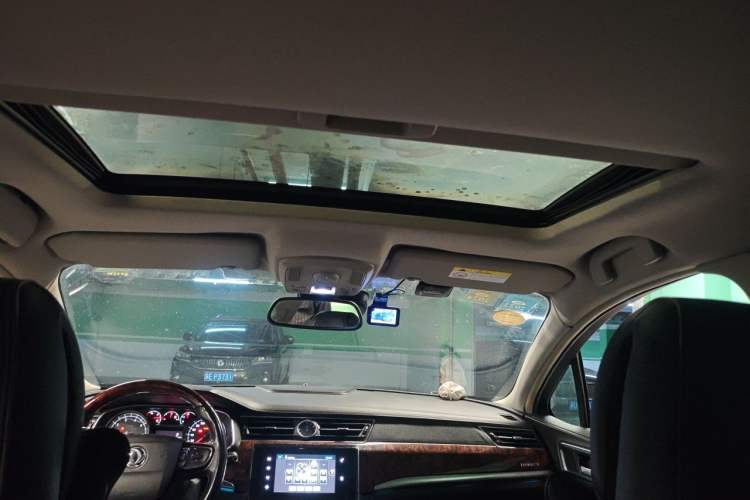 Used Dongfeng Aeolus A9 2016 1.8T Luxury Model Headliner