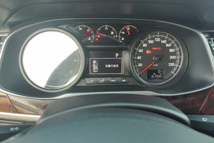 Used Dongfeng Aeolus A9 2016 1.8T Luxury Model Instrument Cluster