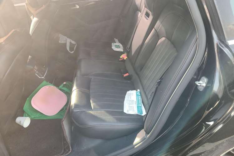 Used Dongfeng Aeolus A9 2016 1.8T Luxury Model Left Rear Seat