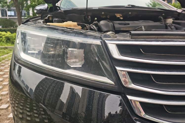 Used Dongfeng Aeolus A9 2016 1.8T Luxury Model Right Front Headlight