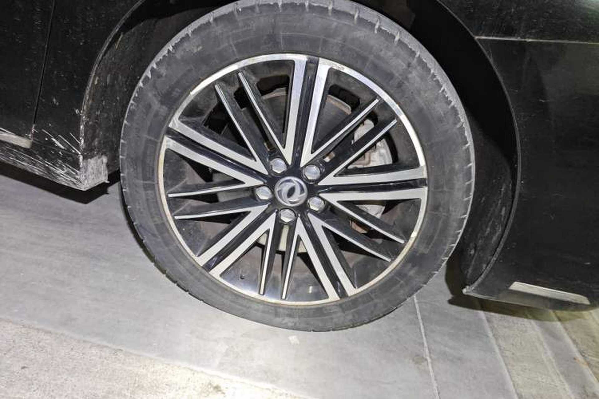 Used Dongfeng Aeolus A9 2016 1.8T Luxury Model Right Front Wheel Hub