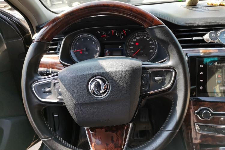 Used Dongfeng Aeolus A9 2016 1.8T Luxury Model Steering Wheel