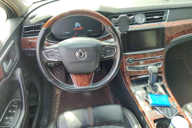 Used Dongfeng Aeolus A9 2016 1.8T Luxury Model Steering Wheel