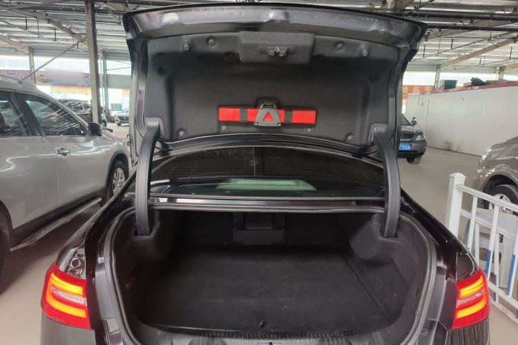 Used Dongfeng Aeolus A9 2016 1.8T Luxury Model Trunk