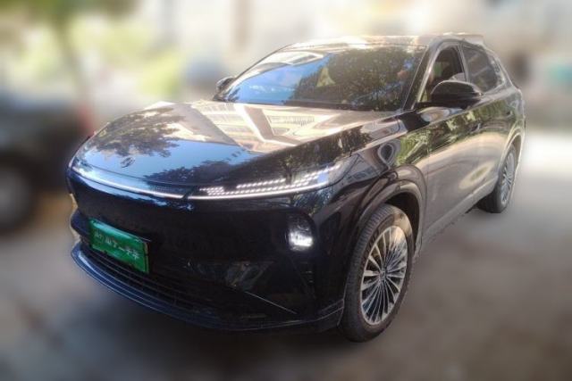 Used Dongfeng Aeolus L8 2025 Model 185KM Dream Edition