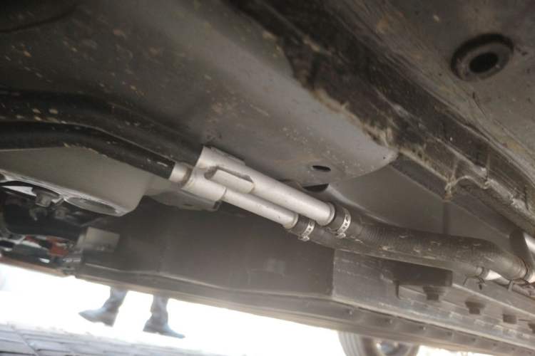 Used Dongfeng Aeolus L8 2025 Model 185KM Ideal Edition Chassis Front Left