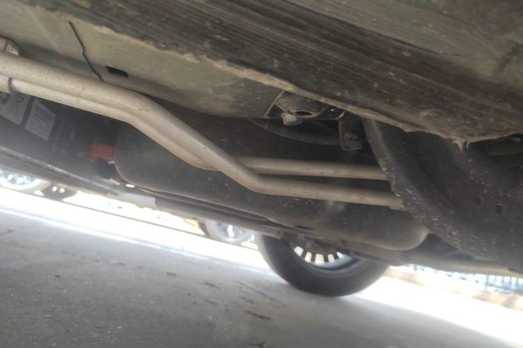 Used Dongfeng Aeolus L8 2025 Model 185KM Dream Edition Chassis Rear Left
