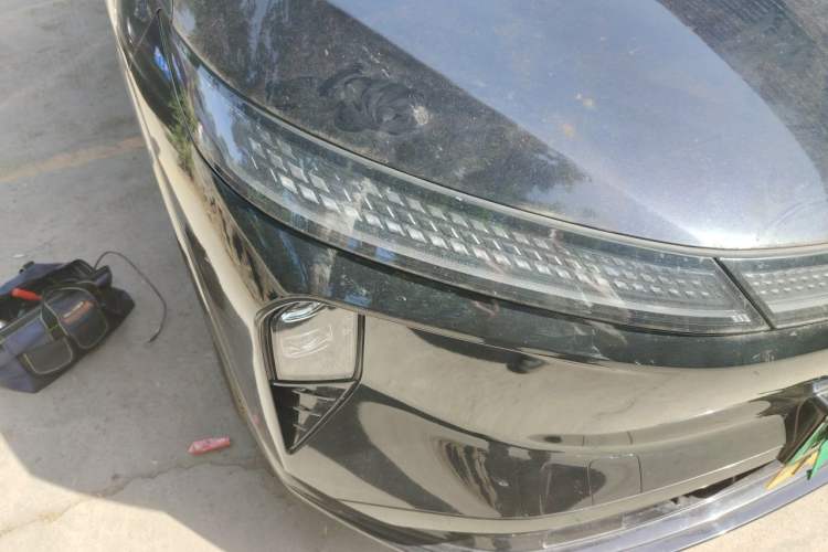 Used Dongfeng Aeolus L8 2025 Model 185KM Ideal Edition Right Front Headlight