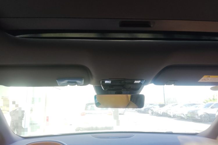 Used Dongfeng Aeolus L8 2025 Model 185KM Dream Edition Headliner