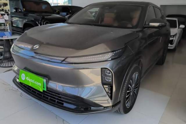 Used Dongfeng Aeolus L8 2025 Model 185KM Dream Edition