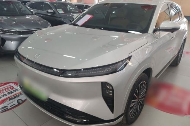 Used Dongfeng Aeolus L8 2025 Model 185KM Ideal Edition