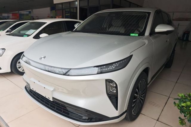 Used Dongfeng Aeolus L8 2025 Model 185KM Dream Edition