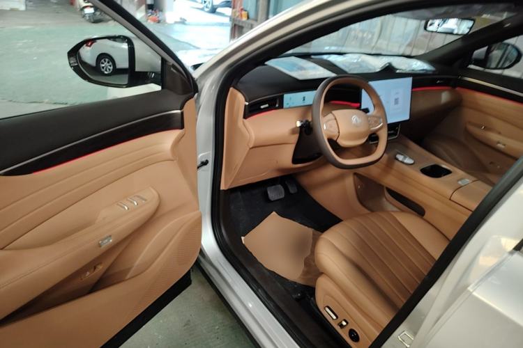 Used Dongfeng Aeolus L8 2025 Model 185KM Dream Edition Driver Seat