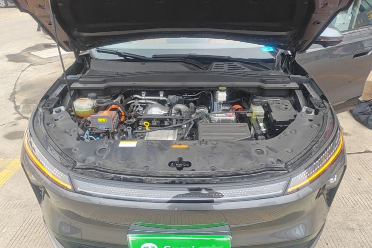 Used Dongfeng Aeolus L8 2025 Model 185KM Dream Edition Engine Bay