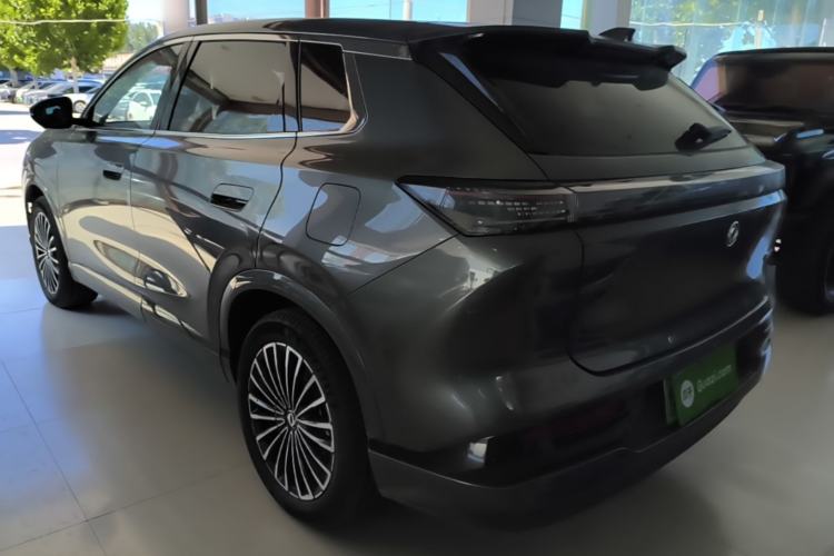 Used Dongfeng Aeolus L8 2025 Model 185KM Dream Edition Exterior 2