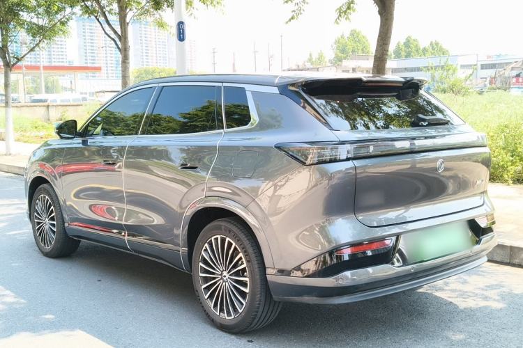 Used Dongfeng Aeolus L8 2025 Model 185KM Ideal Edition Exterior 2