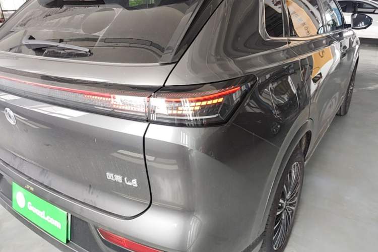 Used Dongfeng Aeolus L8 2025 Model 185KM Dream Edition Exterior 3