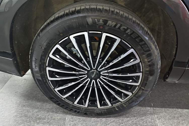 Used Dongfeng Aeolus L8 2025 Model 185KM Dream Edition Exterior 5