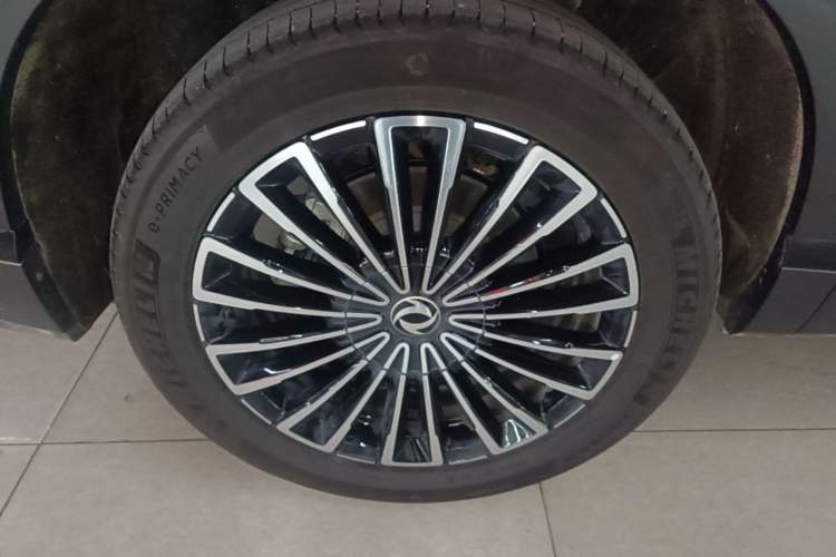 Used Dongfeng Aeolus L8 2025 Model 112KM Dream Edition Exterior 5