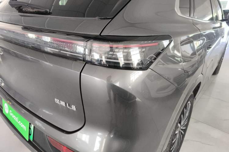 Used Dongfeng Aeolus L8 2025 Model 185KM Dream Edition Exterior 6